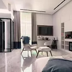 Viaromahome - Pensión Salerno