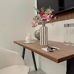 Viaromahome - Pensión 4*